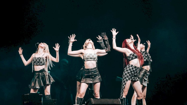 Penampilan LE SSERAFIM di Coachella 2024 Tuai Kritik Netizen Korea